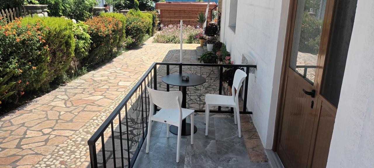 Apartments Resul Pushi Ksamil Esterno foto